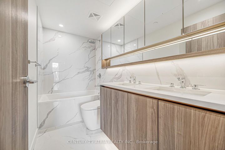 Photo 17 at 210 - 18 Esther Shiner Boulevard, Bayview Village, Toronto