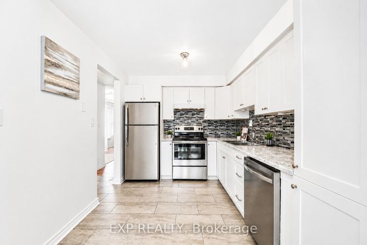 Photo 9 at 246 Mary Street N, O'Neill, Oshawa