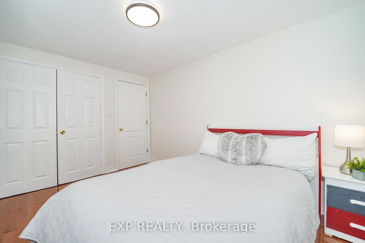 Photo 18 at 246 Mary Street N, O'Neill, Oshawa