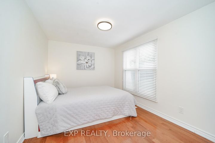 Photo 19 at 246 Mary Street N, O'Neill, Oshawa