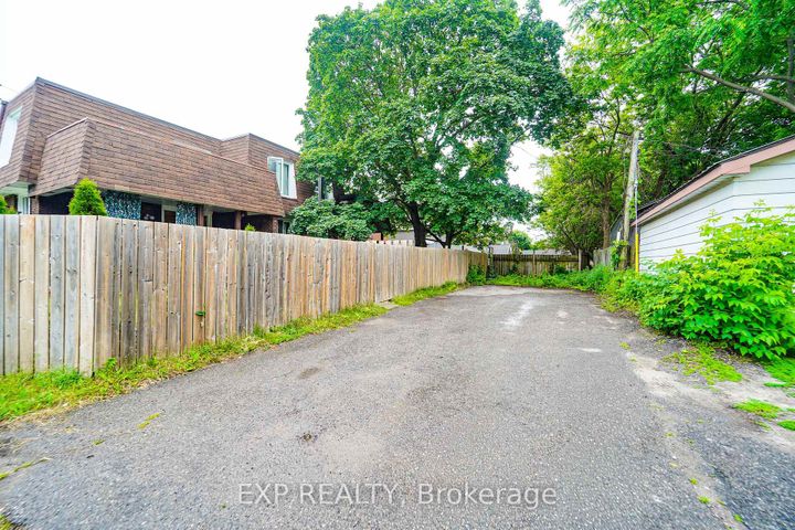 Photo 31 at 246 Mary Street N, O'Neill, Oshawa