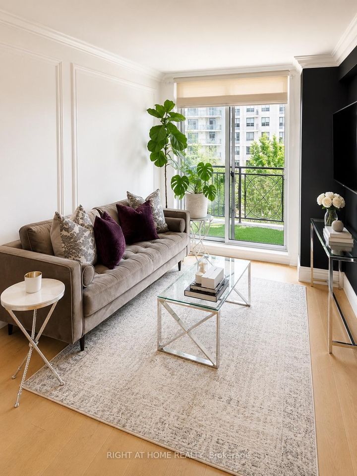 Photo 5 at 403 - 650 Sheppard Avenue E, Bayview Village, Toronto