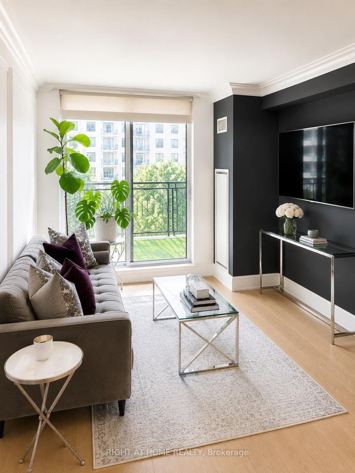 Photo 6 at 403 - 650 Sheppard Avenue E, Bayview Village, Toronto