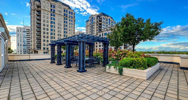 Photo 13 at 403 - 650 Sheppard Avenue E, Bayview Village, Toronto
