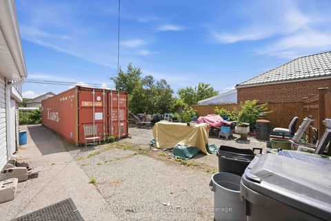 Photo 6 at 1355 Victoria Park Avenue, Birchmount, Toronto