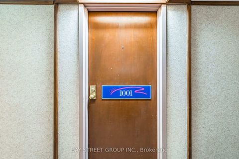 Photo 4 at 1001 - 150 Alton Towers Circle, Milliken, Toronto