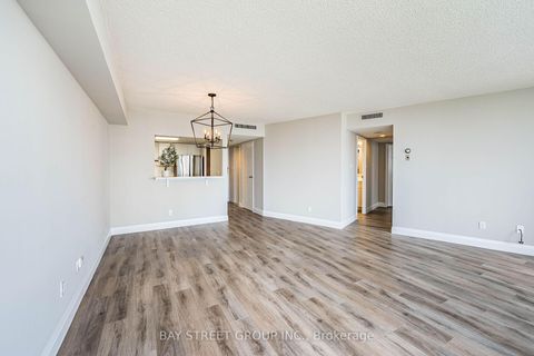 Photo 13 at 1001 - 150 Alton Towers Circle, Milliken, Toronto