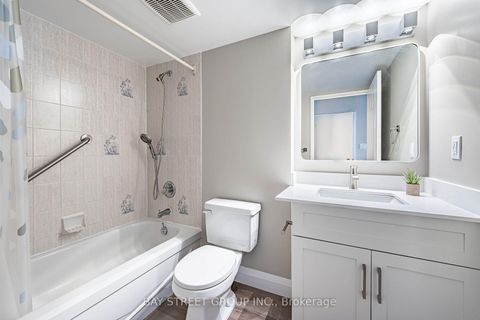 Photo 21 at 1001 - 150 Alton Towers Circle, Milliken, Toronto