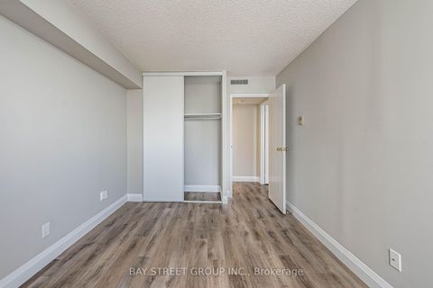 Photo 26 at 1001 - 150 Alton Towers Circle, Milliken, Toronto