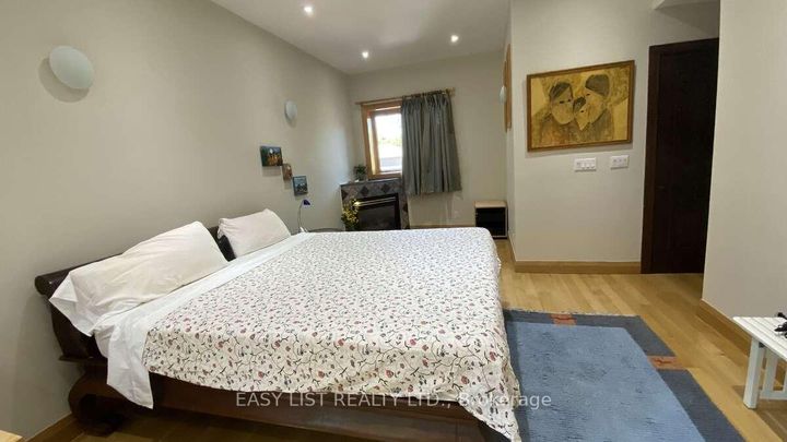 Photo 23 at 98 Burbank Drive, Bayview Village, Toronto