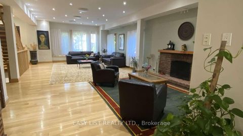 Photo 12 at 98 Burbank Drive, Bayview Village, Toronto