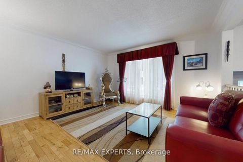 Photo 1 at 3180 Fleming Boulevard, Rural Innisfil, Innisfil