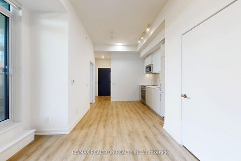 Photo 16 at 301 - 500 Dupont Street, Annex, Toronto