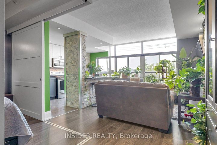 Photo 9 at 103 - 427 Aberdeen Avenue, Kirkendall, Hamilton