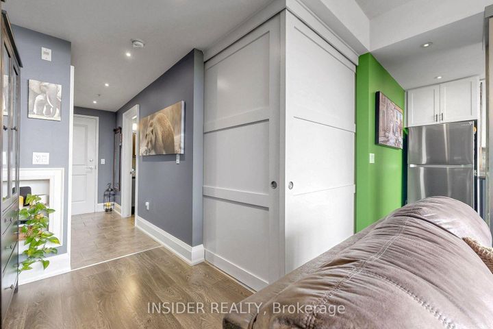 Photo 11 at 103 - 427 Aberdeen Avenue, Kirkendall, Hamilton