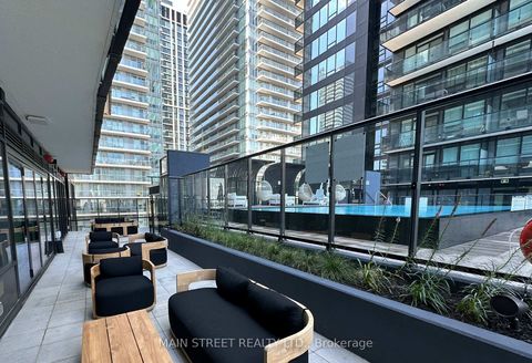Photo 8 at 2207 - 117 Broadway Avenue, Mount Pleasant West, Toronto