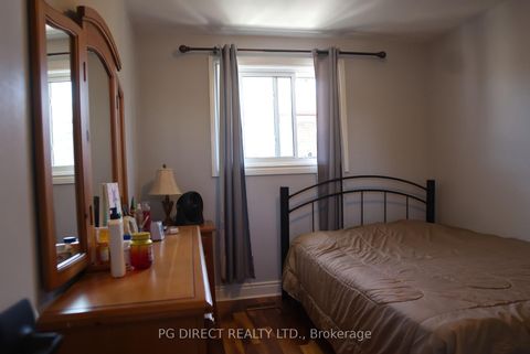 Photo 16 at 5A Scotia Avenue, Oakridge, Toronto