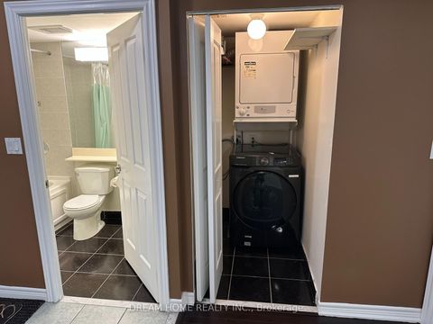 Photo 11 at 2323 - 68 Corporate Drive, Woburn, Toronto
