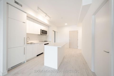 Photo 1 at 703 - 181 Sheppard Avenue E, Willowdale East, Toronto