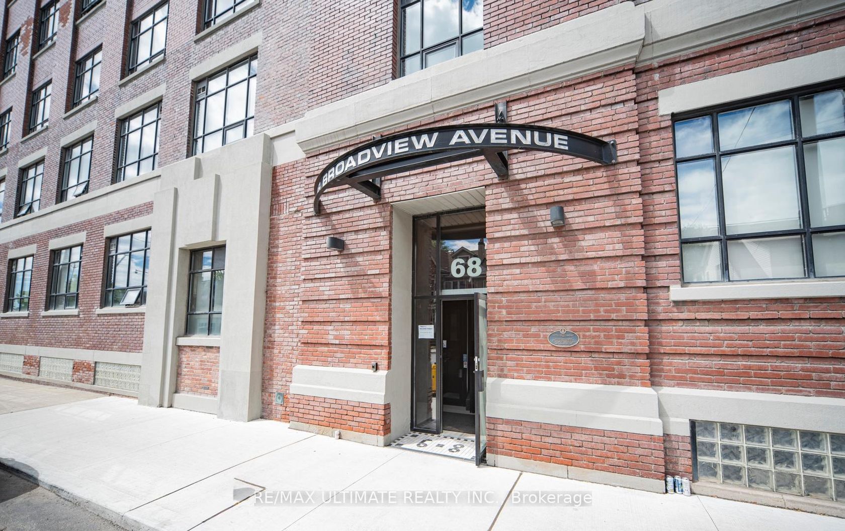 523 - 68 Broadview Avenue, South Riverdale, Toronto photo number 2
