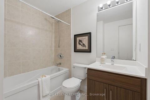 Photo 12 at 605 - 68 Canterbury Place, Willowdale West, Toronto