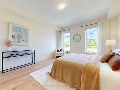 Photo 13 at 9442 Bayview Avenue, Observatory, Richmond Hill