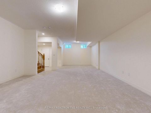 Photo 23 at 9442 Bayview Avenue, Observatory, Richmond Hill
