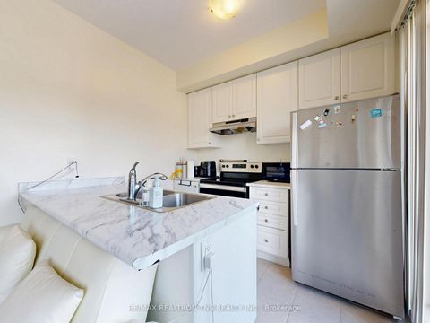 Photo 26 at 9442 Bayview Avenue, Observatory, Richmond Hill