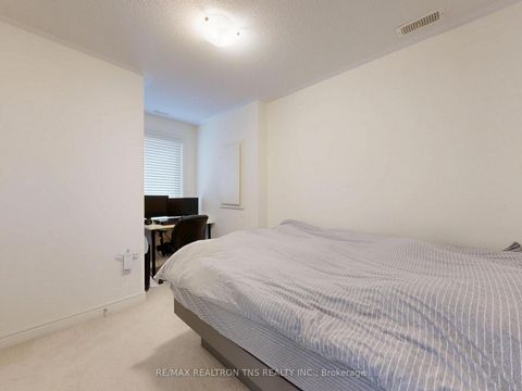Photo 27 at 9442 Bayview Avenue, Observatory, Richmond Hill
