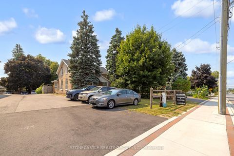 Photo 16 at 2321 Major Mackenzie Drive W, Maple, Vaughan