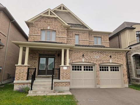 Photo 1 at 37 Pietrowski Drive, Keswick North, Georgina