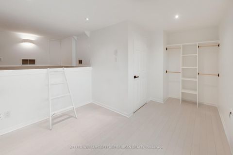 Photo 10 at 22 - 1666 Queen Street E, Woodbine Corridor, Toronto