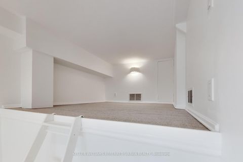 Photo 11 at 22 - 1666 Queen Street E, Woodbine Corridor, Toronto
