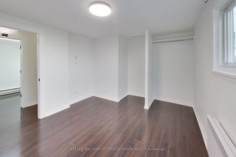 Photo 16 at 22 - 1666 Queen Street E, Woodbine Corridor, Toronto