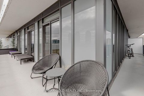 Photo 8 at 2203 - 56 Annie Craig Drive, Mimico, Toronto