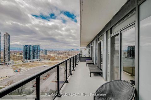 Photo 11 at 2203 - 56 Annie Craig Drive, Mimico, Toronto