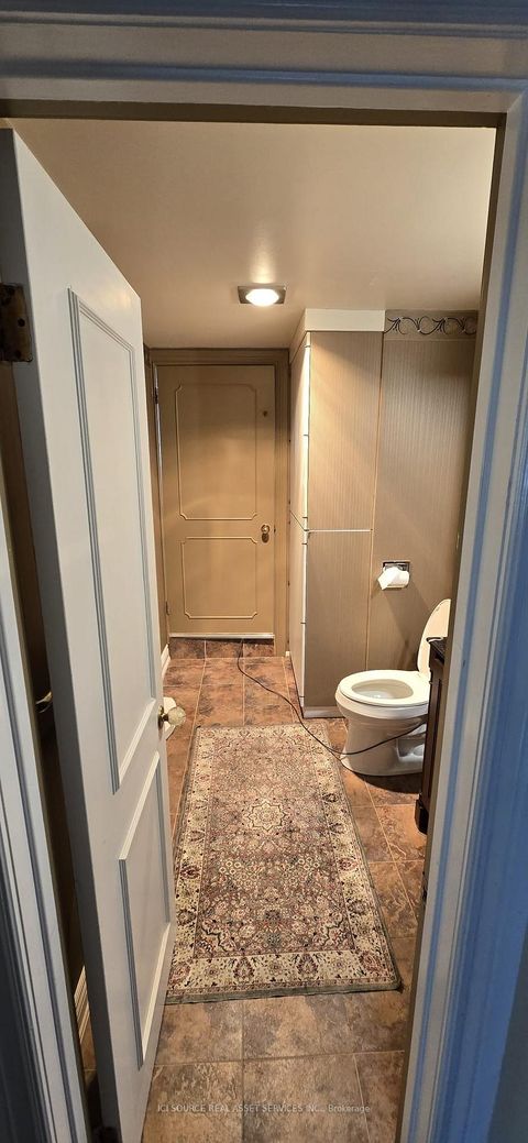Photo 17 at 45 Clareville Crescent, Don Valley Village, Toronto