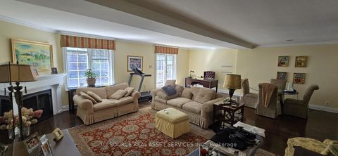 Photo 18 at 45 Clareville Crescent, Don Valley Village, Toronto