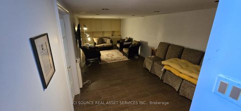Photo 22 at 45 Clareville Crescent, Don Valley Village, Toronto