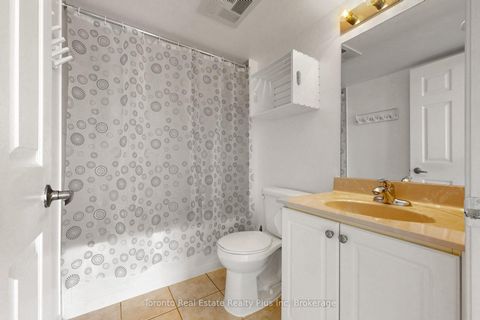 Photo 17 at 507 - 18 Valley Woods Road, Donalda, Toronto