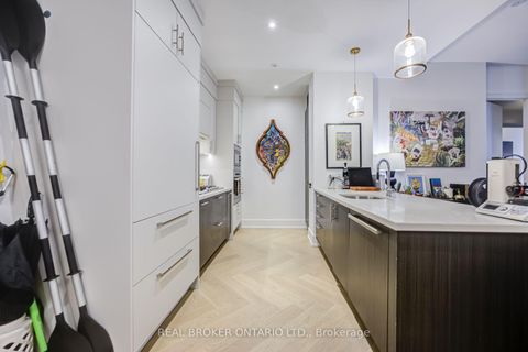 Photo 1 at 916 - 29 Queens Quay E, Waterfront Communities C8, Toronto