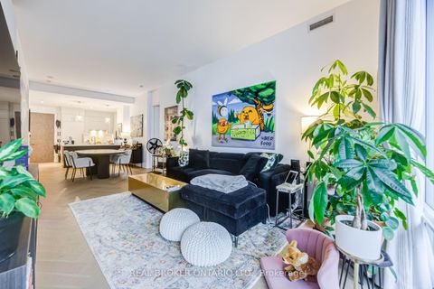 Photo 9 at 916 - 29 Queens Quay E, Waterfront Communities C8, Toronto