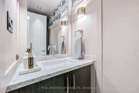 Photo 13 at 916 - 29 Queens Quay E, Waterfront Communities C8, Toronto