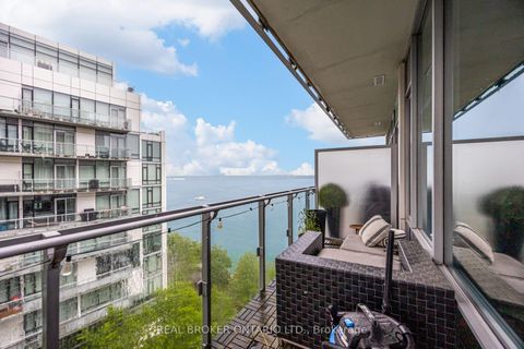 Photo 19 at 916 - 29 Queens Quay E, Waterfront Communities C8, Toronto