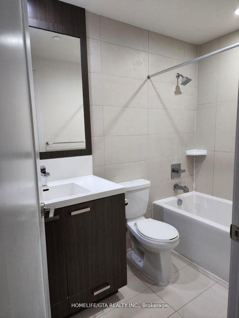 Photo 2 at 428 - 120 Harrison Garden Boulevard, Willowdale East, Toronto