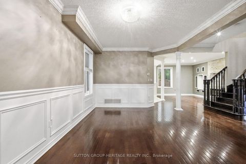 Photo 4 at 16 Shrewsbury Drive, Brooklin, Whitby