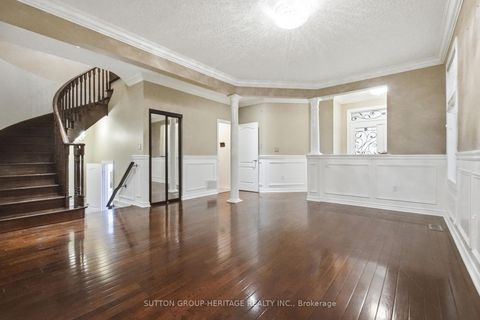 Photo 6 at 16 Shrewsbury Drive, Brooklin, Whitby