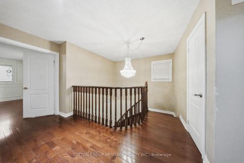 Photo 19 at 16 Shrewsbury Drive, Brooklin, Whitby