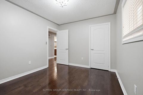 Photo 30 at 16 Shrewsbury Drive, Brooklin, Whitby