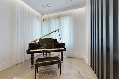Photo 6 at 127 Ridley Boulevard, Nortown, Toronto
